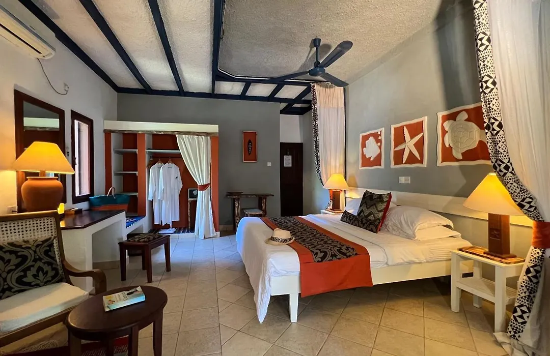 Pinewood Beach Resort&Spa-1